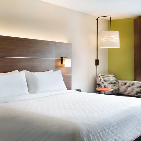 Holiday Inn Express - Canton By Ihg Exterior foto